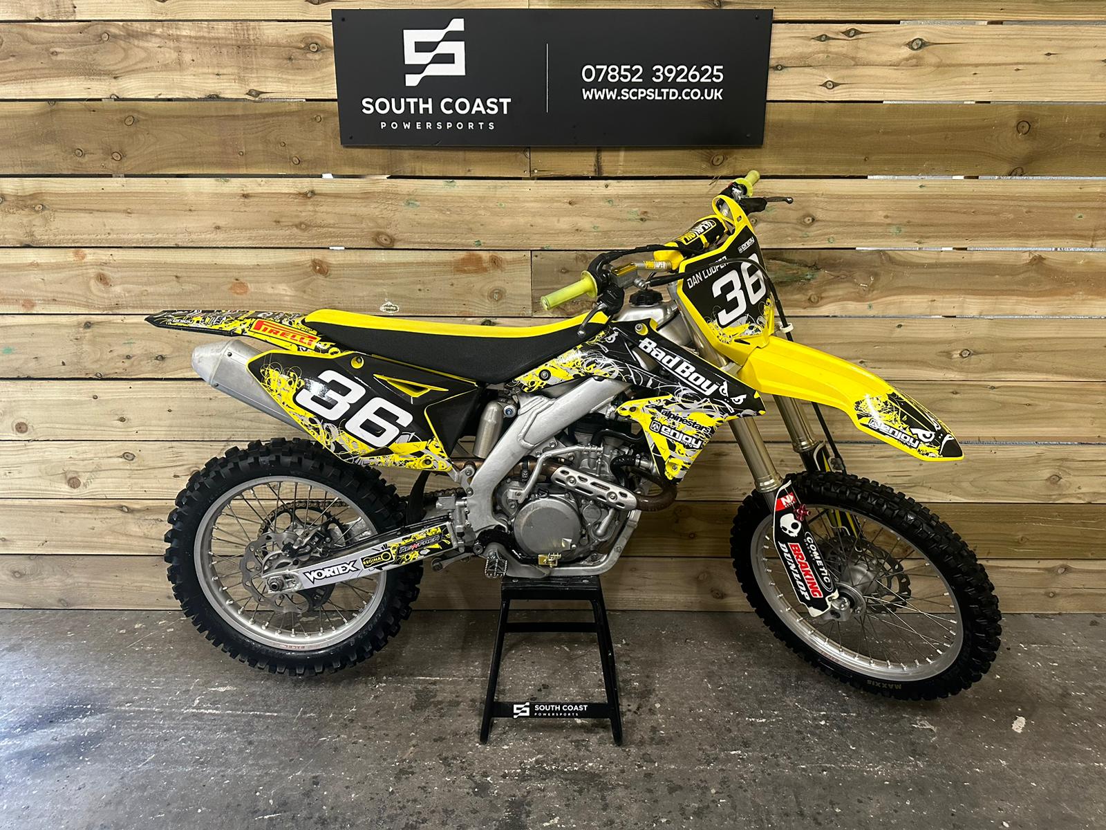 SUZUKI RMZ 450 2016