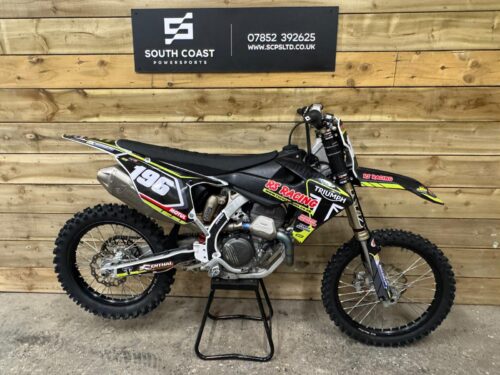 TRIUMPH TFX 250 2024